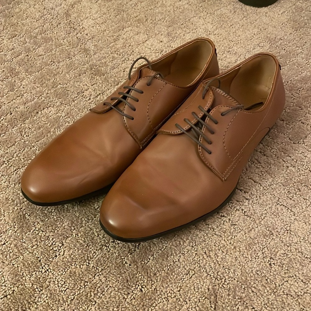 Men’s size 41 dress shoes from Zara